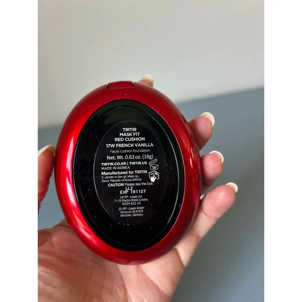 Tirtir Mask Fit Red Cushion Foundation 17W French Vanilla brand new
